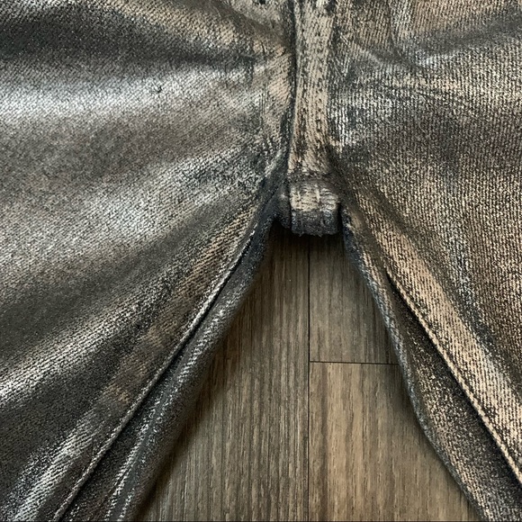 J BRAND NWT Metallic Foil Chrome Selena Jeans - Picture 8 of 14